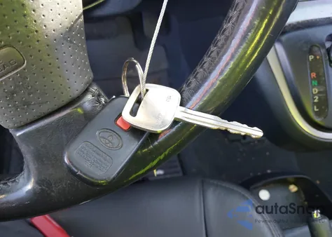 2004 Toyota Matrix Xr from USA, damaged, VIN 2T1KR32E54C309709